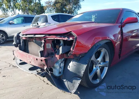 2014 Chevrolet Camaro 1Ss z USA, uszkodzony, nr VIN 2G1FJ1EJ9E9123574